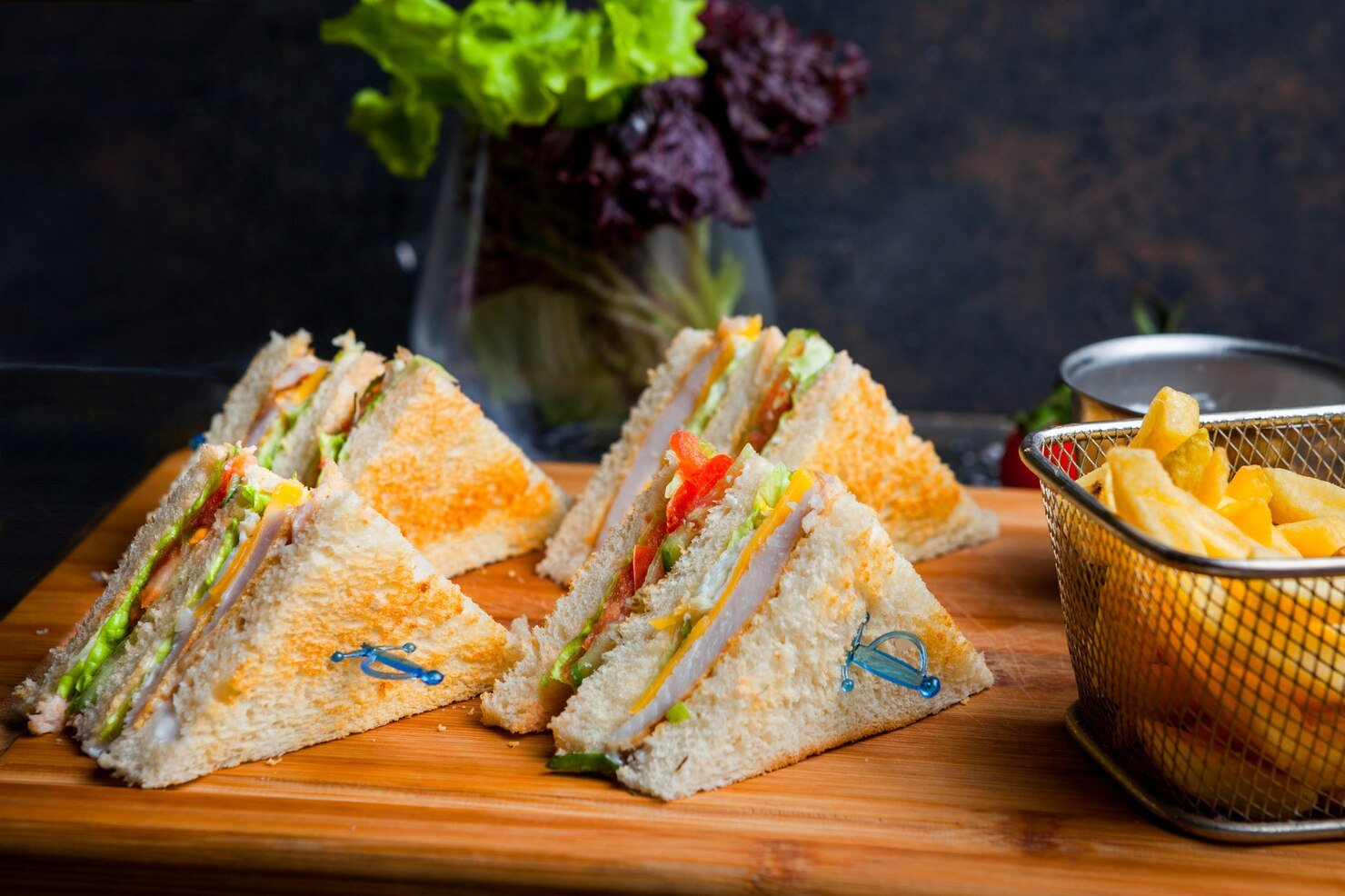 chicken-club-sandwich-16AED